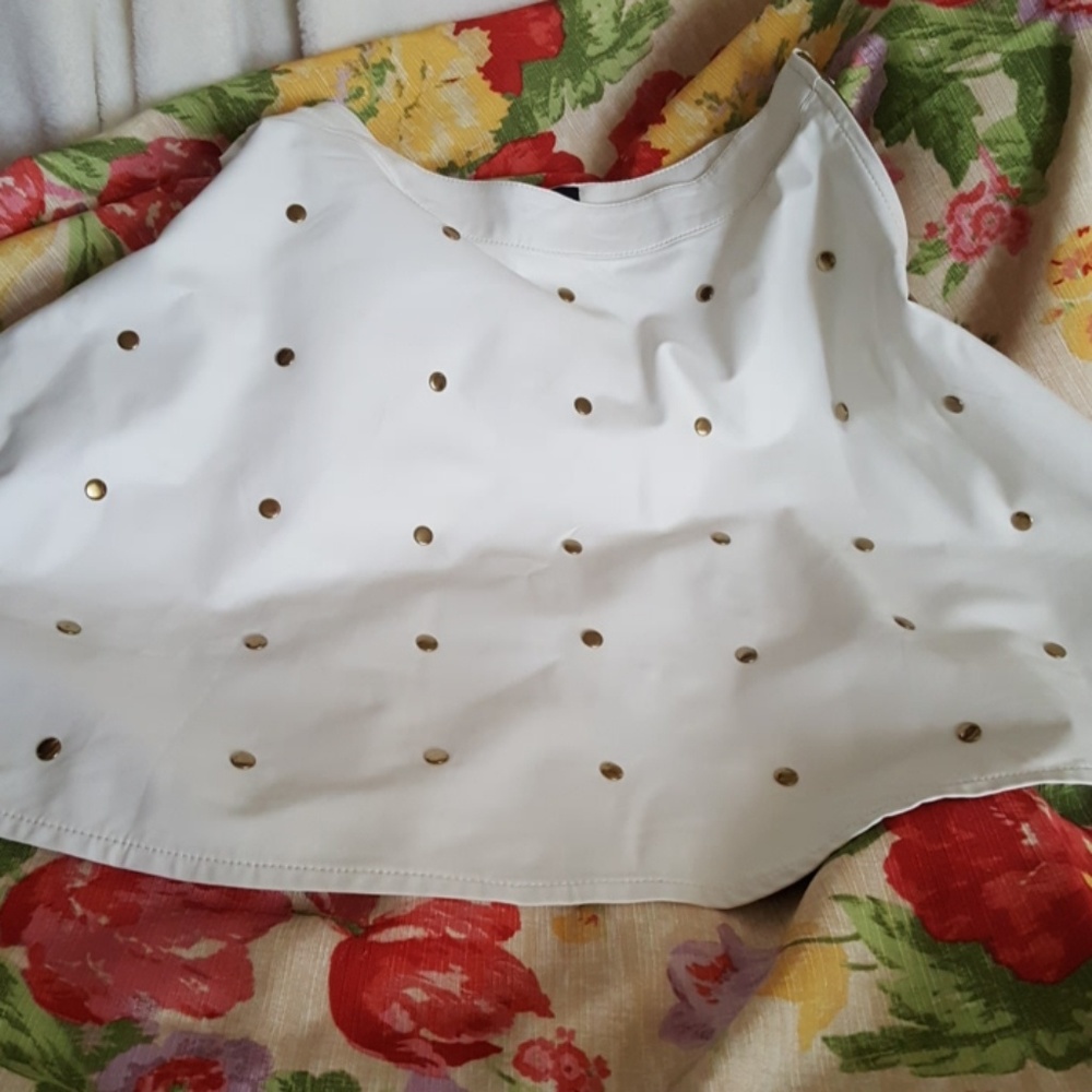 2 bebe. SKIRT soft very soft leather like material